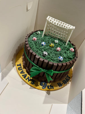 KIT KAT THEME FOOTBALL CAKE