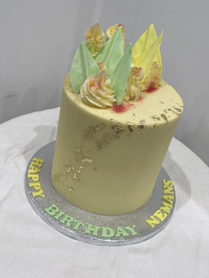 SUNNY SAIL SWIRL CAKE