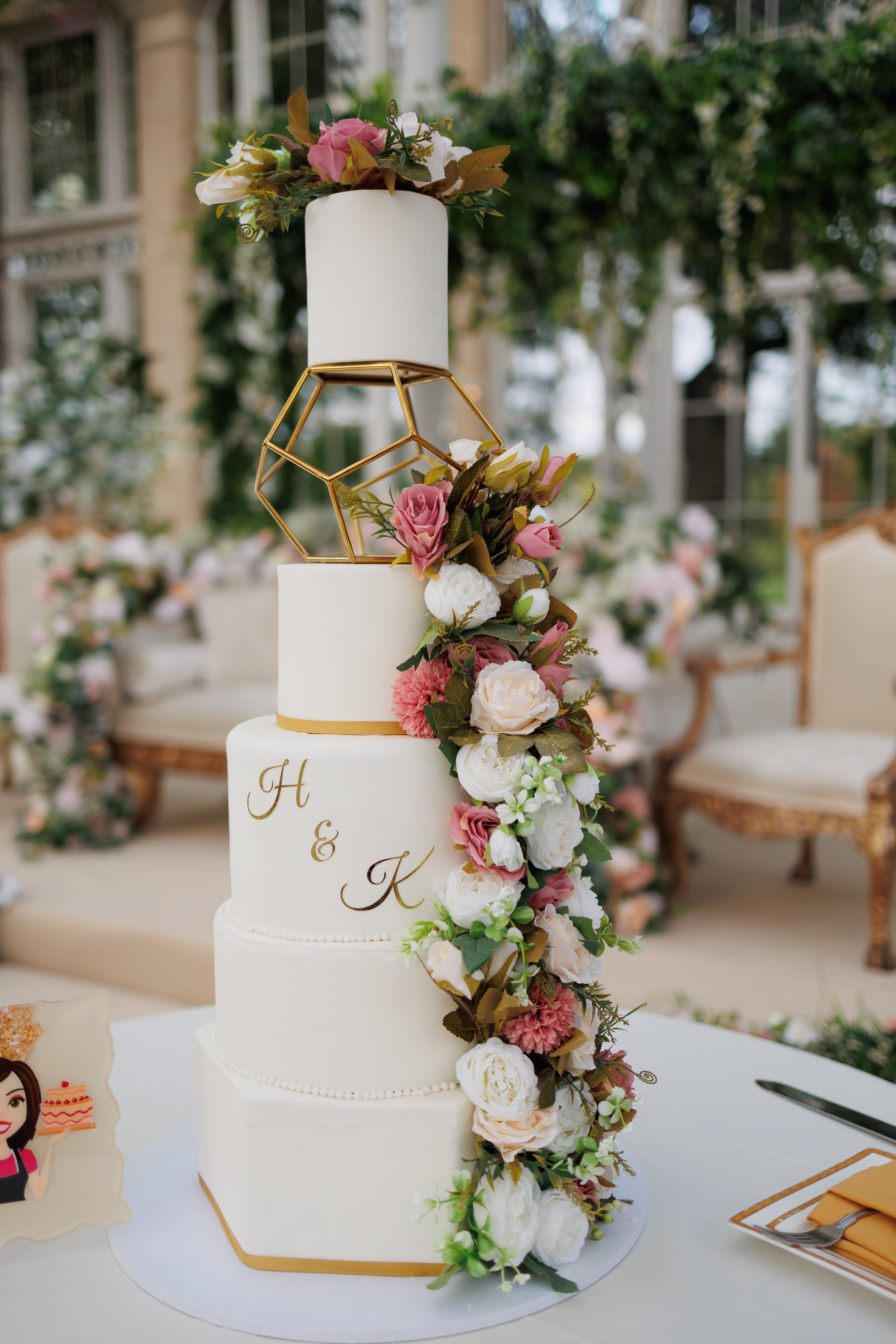 HEX WHITE FLOATING TIER FLORAL CAKE