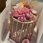 GOLD DRIP PINK KISS CAKE
