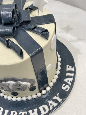 GIFT WRAP CAKE WITH SHOOTING STARS