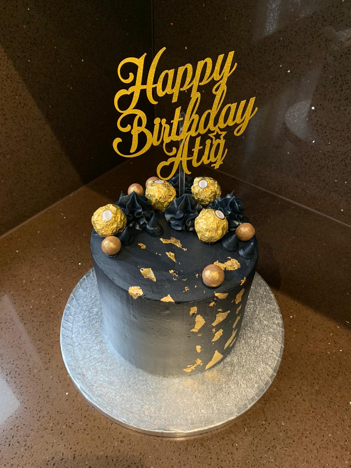 ROCHER GOLD CELEBRATION CAKE