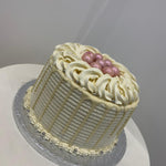 VANILLA SWIRL FRESH CREAM DRIP CAKE