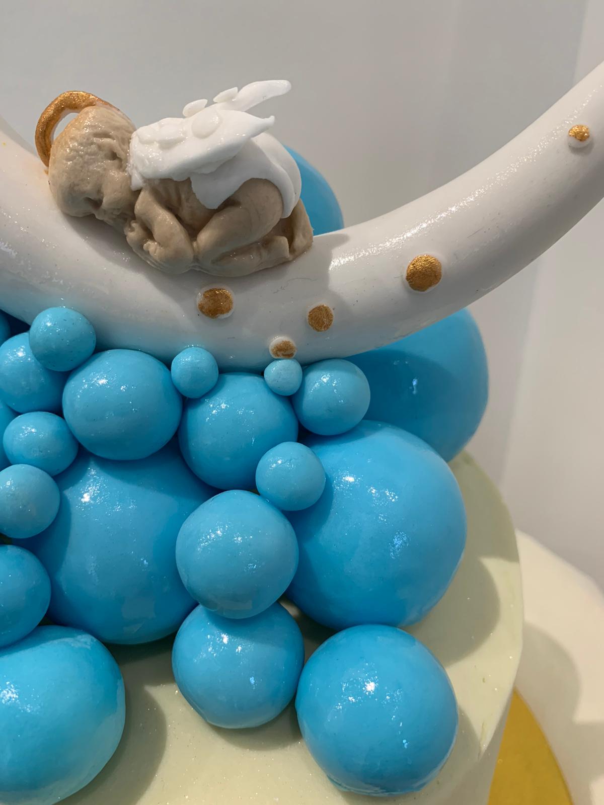WHITE MOON - CHRISTENING CAKE