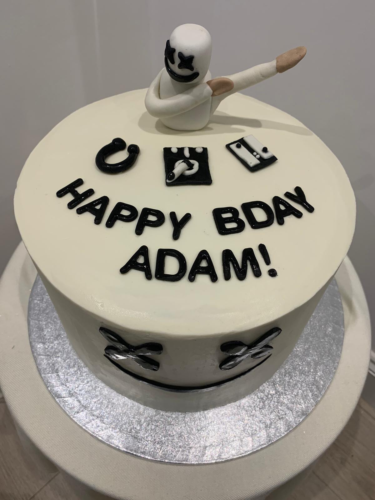 DJ THEME CAKE