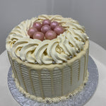 VANILLA SWIRL FRESH CREAM DRIP CAKE