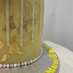 FLOWER MACSAIL GOLD LEAF DRIP CAKE