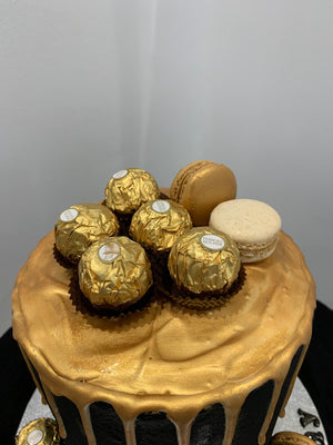 LIQUID GOLD - DRIP CAKE