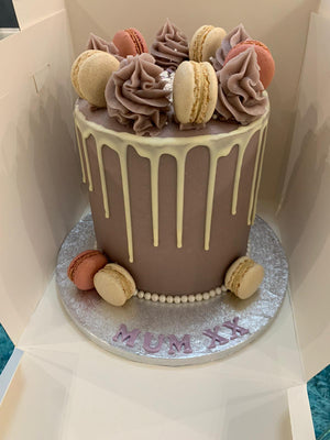 LILAC PEARL MACAROON DRIP CAKE