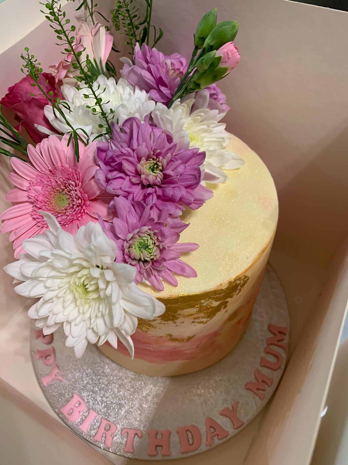 PINK & GOLD FLOWER CAKE