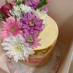 PINK & GOLD FLOWER CAKE