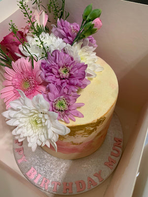 PINK & GOLD FLOWER CAKE