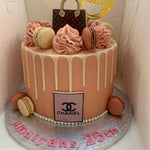 HANDBAG MACARON DRIP CAKE