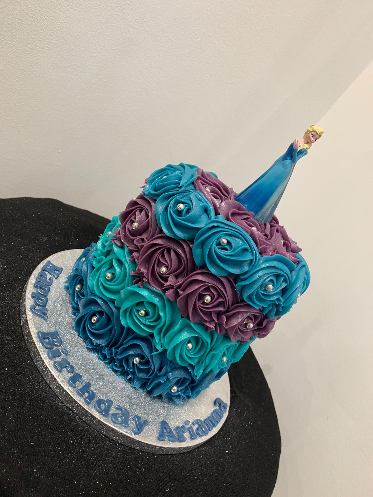 ROSETTE PRINCESS CAKE