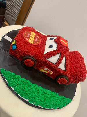CAR THEME CAKE