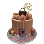 HANDBAG MACARON DRIP CAKE