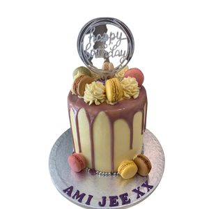 PURPLE DRIP MACAROON CAKE