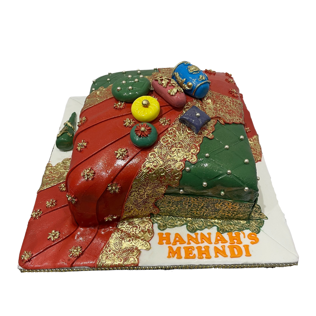 DUPPATA PILLOW MEHNDI CAKE