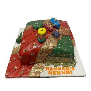 DUPPATA PILLOW MEHNDI CAKE