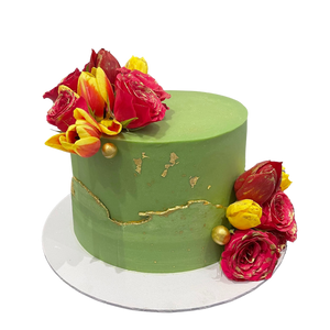 GOLD FAULT LINE CELEBRATION CAKE