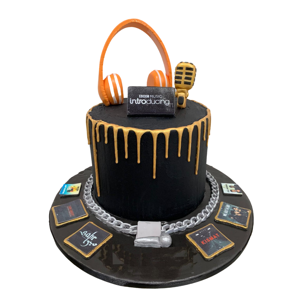 MIC STAR GOLD DRIP CAKE