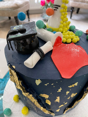 SCIENCE GRADUATION CAKE