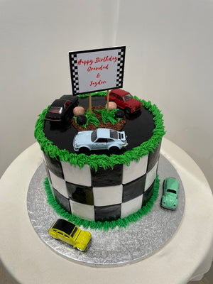 RACE TRACK THEME CAKE