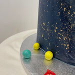 SCIENCE GRADUATION CAKE