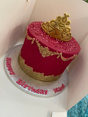 PINK QUEEN CELEBRATION CAKE