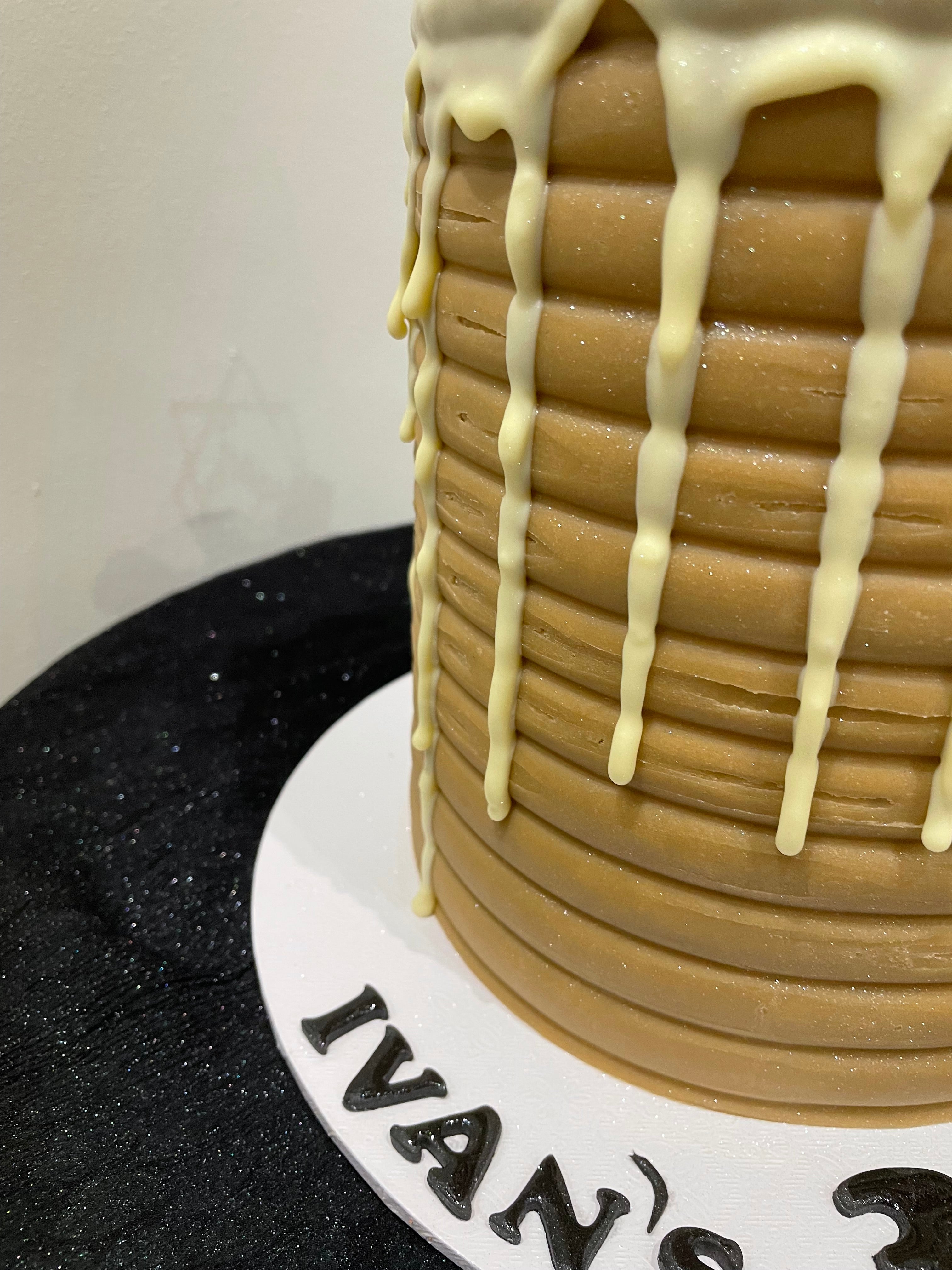BUENO WHITE CHOC DRIP CAKE