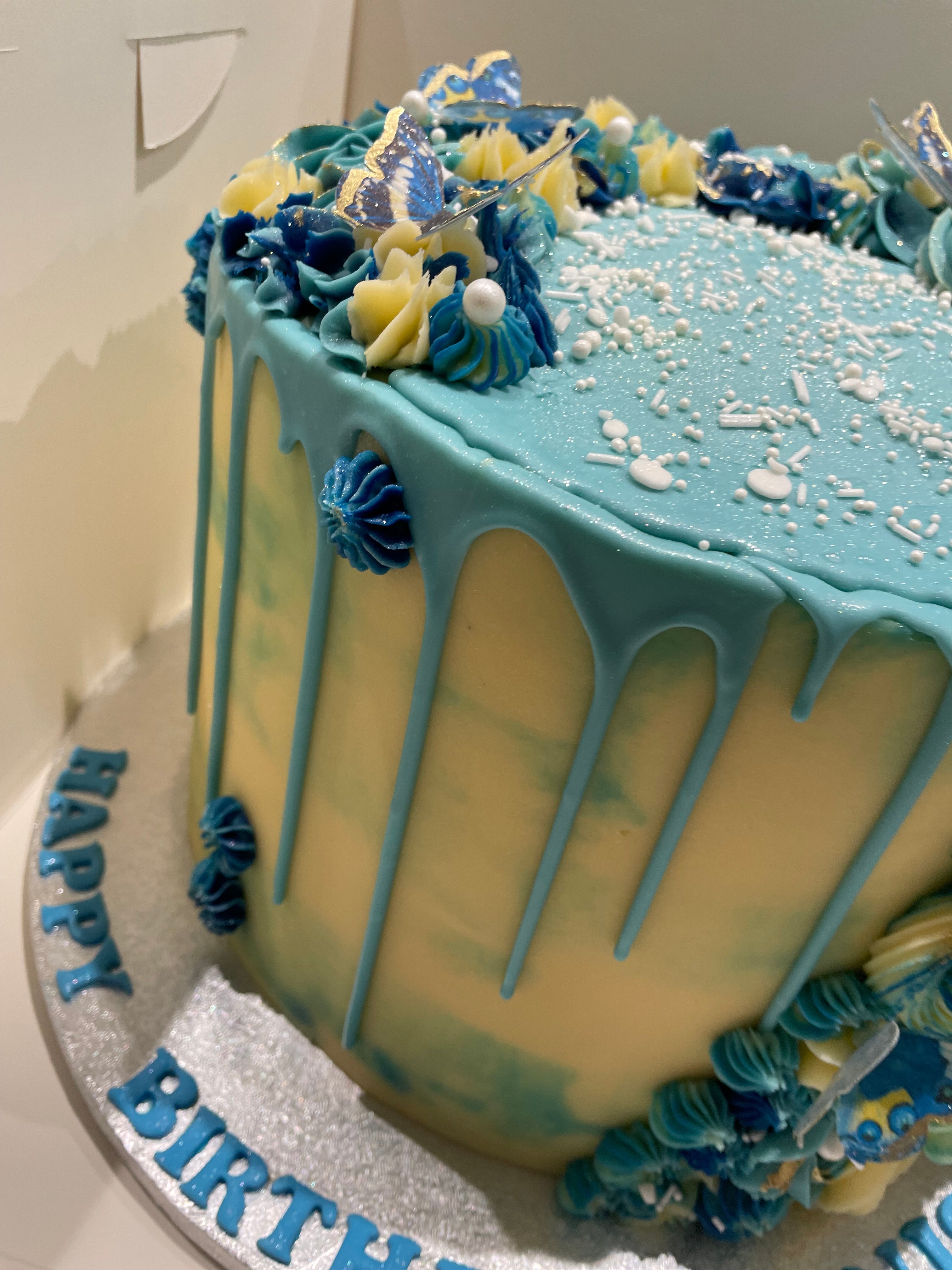 BUTTERLY FLORAL DRIP OCCASION CAKE