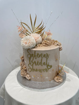 GOLD FLAMINGO CELEBERATION CAKE