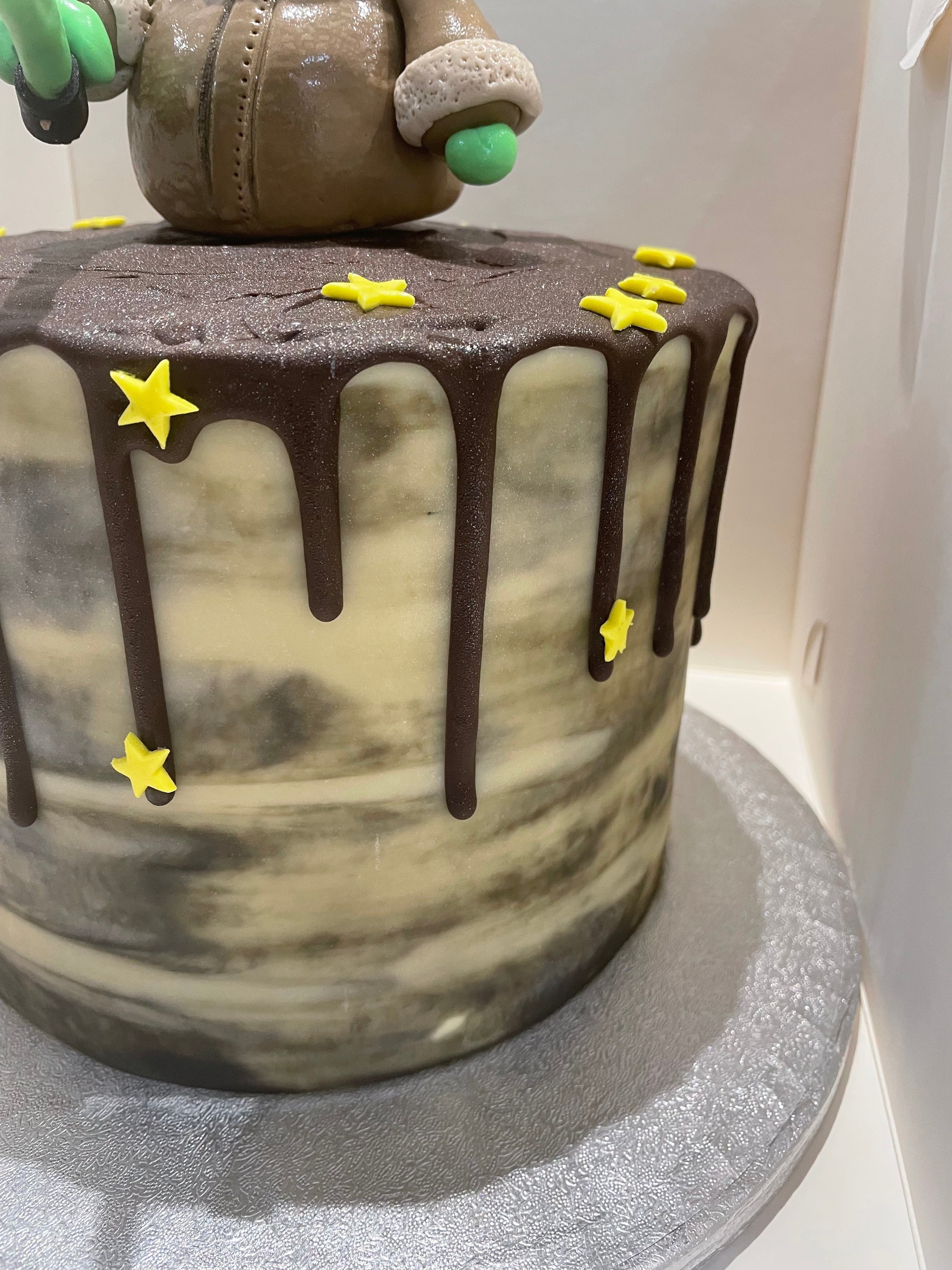 SPACE THEME CAKE