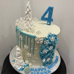 SNOWFLAKE ROSETTE DRIP CAKE