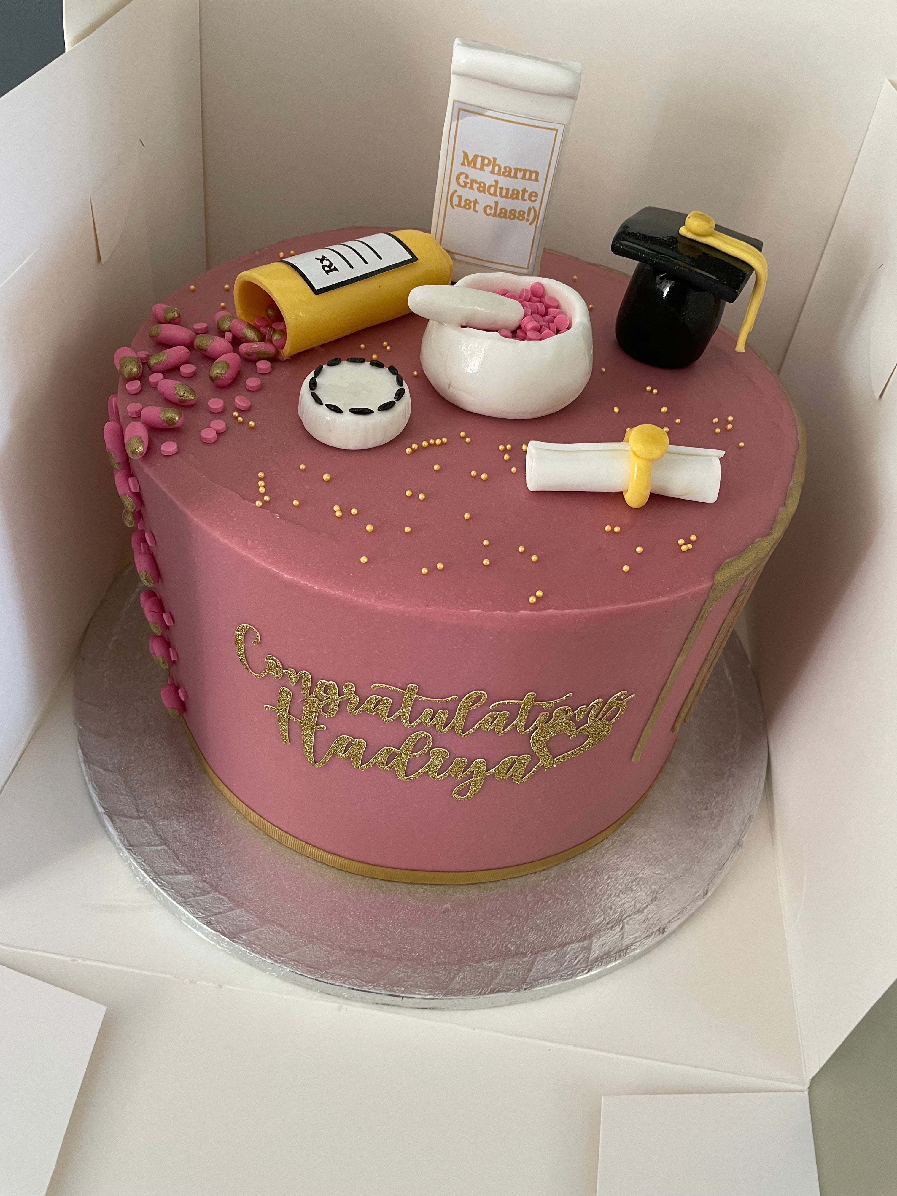 MPHARM GRADUATION CAKE