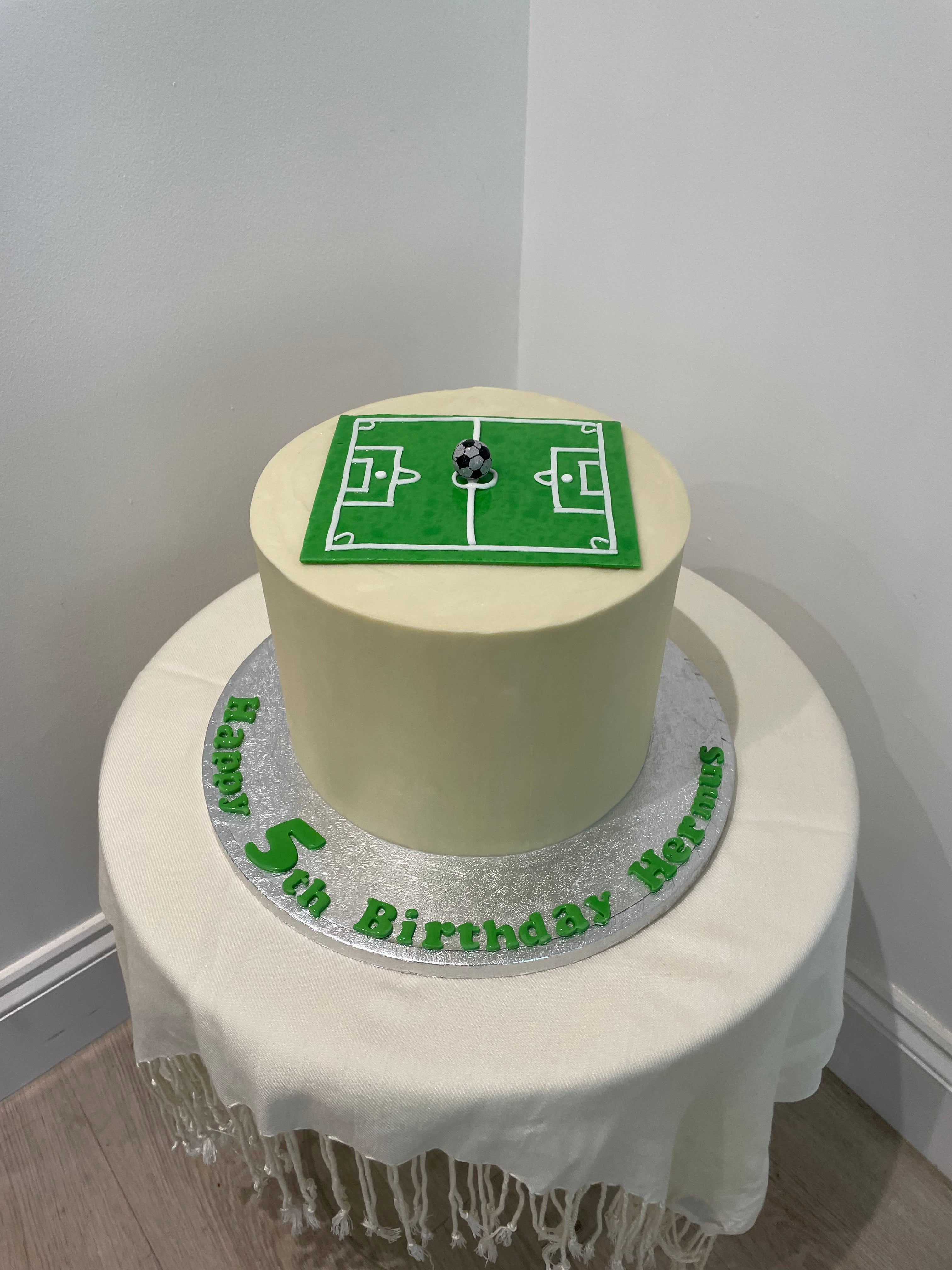 FOOTBALL PITCH THEME CAKE
