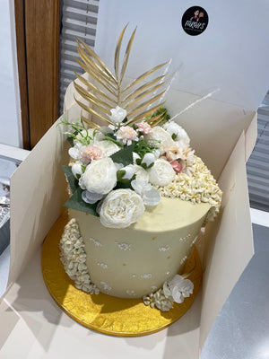 GOLD LEAF & FLOWER TOP CAKE