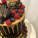 CAKESICLES & CONE - GOLD DRIP CAKE WTH BERRIES