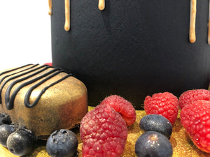 CAKESICLES & CONE - GOLD DRIP CAKE WTH BERRIES