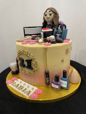 MAKEUP THEME BIRTHDAY CAKE