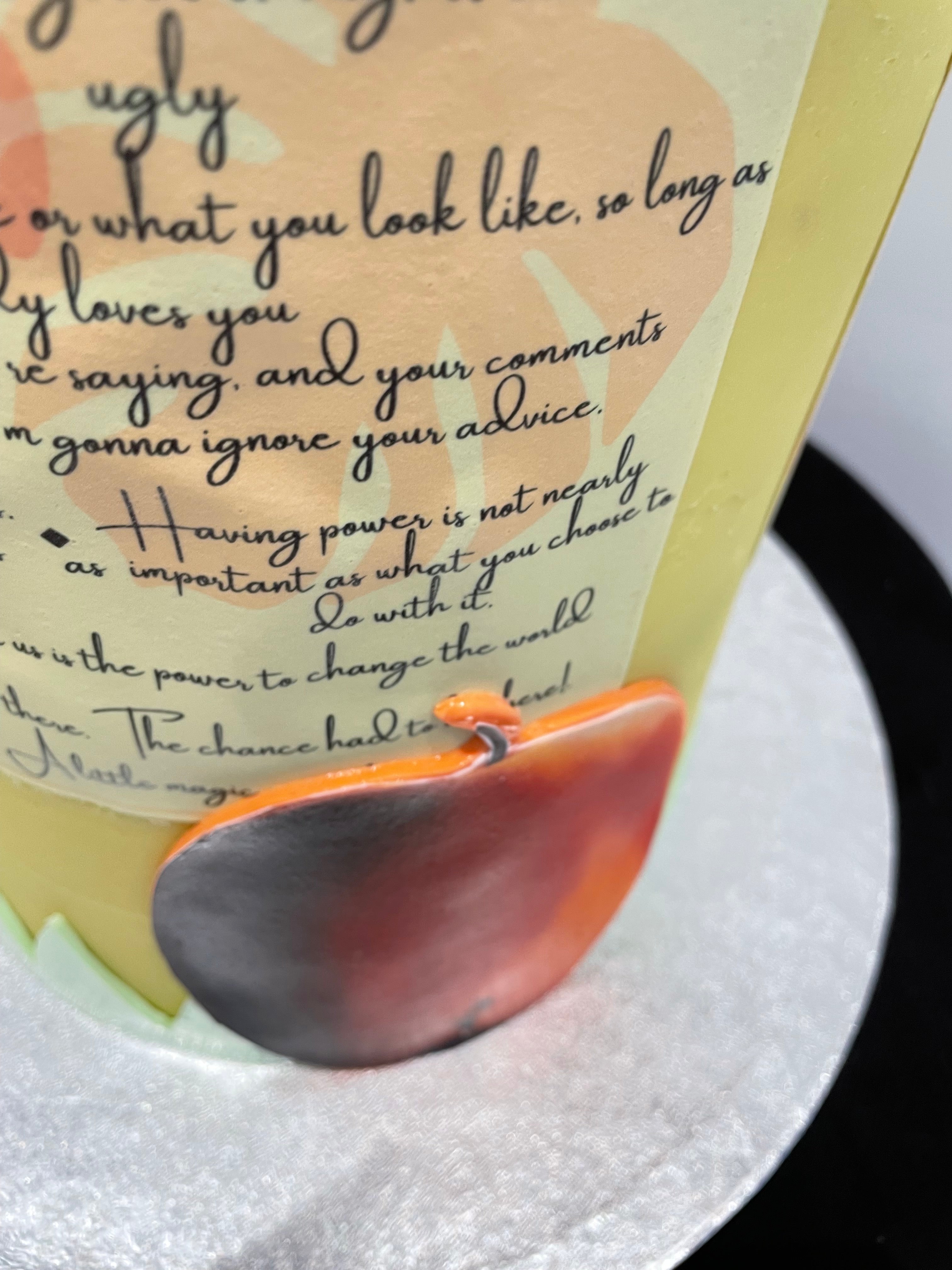 CHILDREN'S BOOK AUTHOR THEME CAKE