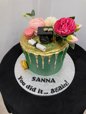 EMERALD GRAD GOLD DRIP CAKE