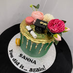 EMERALD GRAD GOLD DRIP CAKE