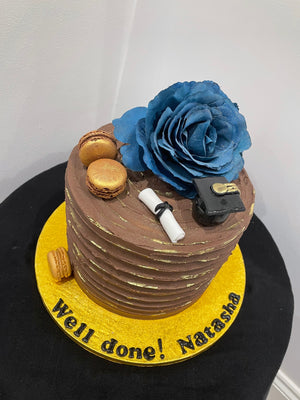 RUFFLE GOLDMAC GRADUATION CAKE