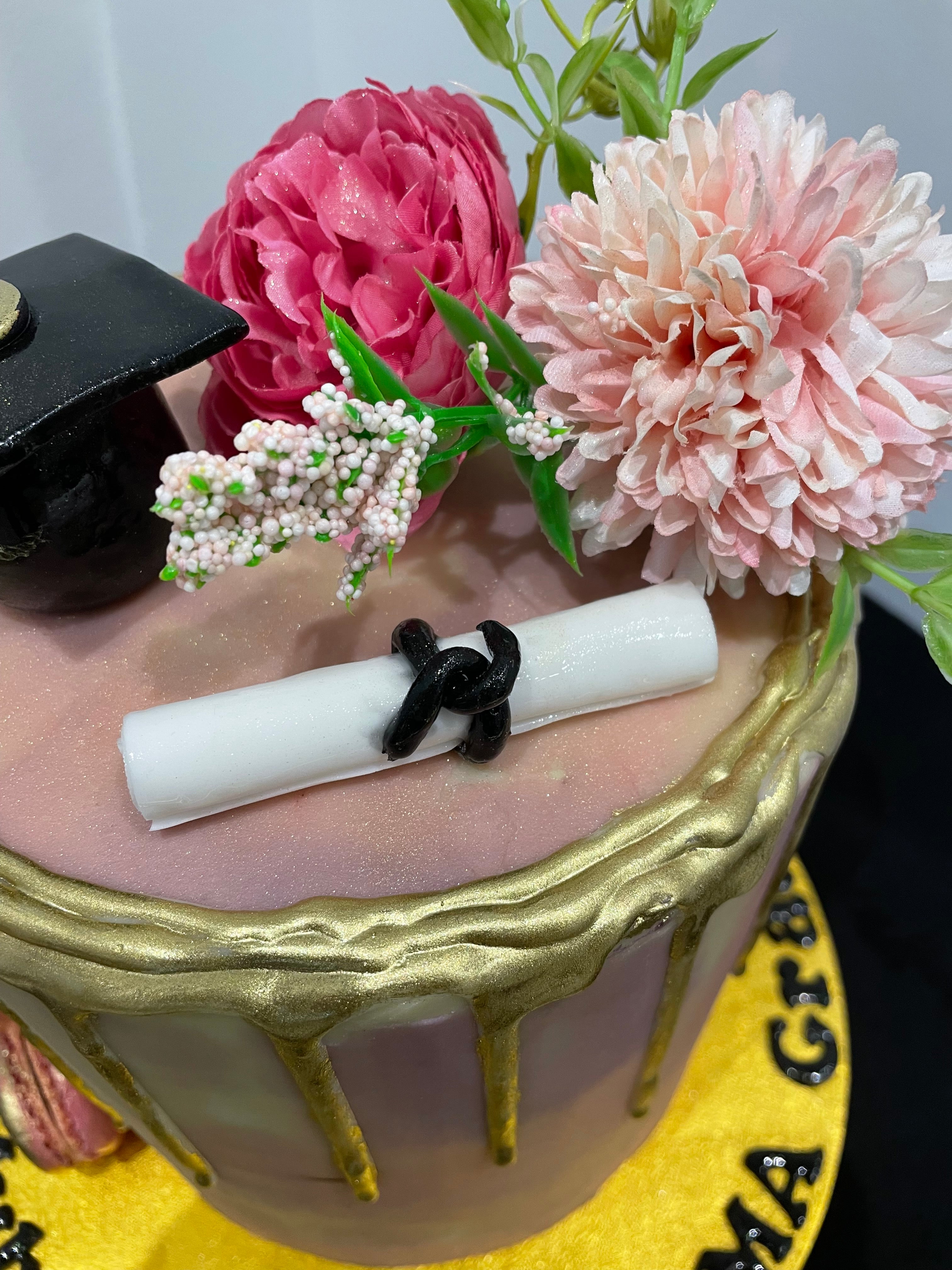 LILAC GOLD DRIP GRADUATION CAKE