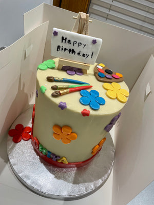ARTIST SET THEME CAKE