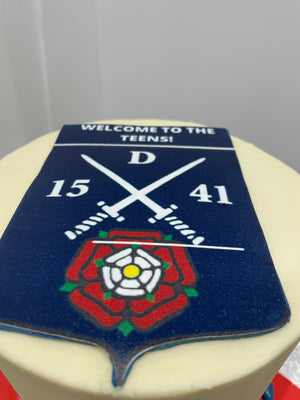 SCHOOL CREST OCCASION CAKE