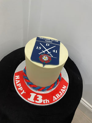 SCHOOL CREST OCCASION CAKE