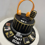 MIC STAR NO.1 DRIP CAKE