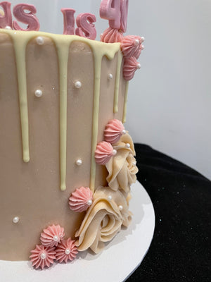 CREAM DRIP PEARL OCCASION CAKE